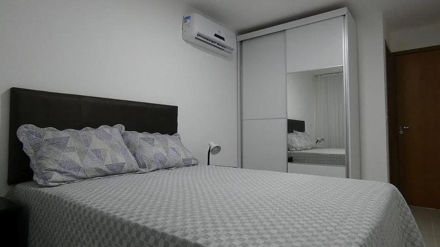 Apto Guarajuba Praia Condominio Porto Smeralda-100 Metros Da Praia Dış mekan fotoğraf