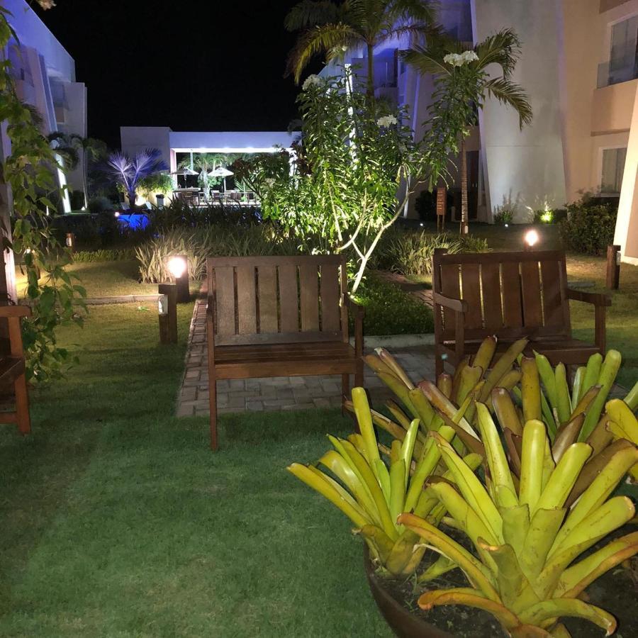 Apto Guarajuba Praia Condominio Porto Smeralda-100 Metros Da Praia Dış mekan fotoğraf