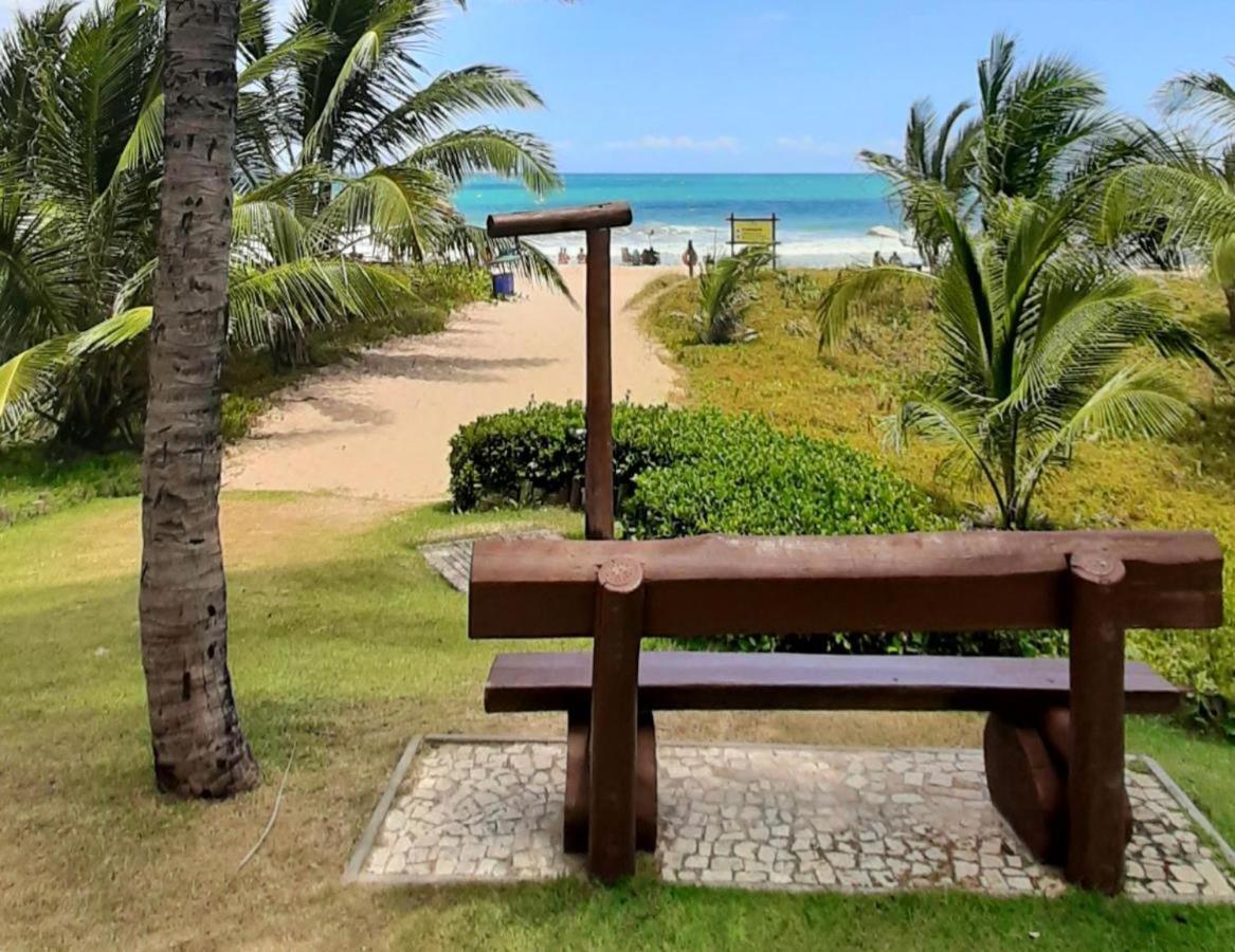 Apto Guarajuba Praia Condominio Porto Smeralda-100 Metros Da Praia Dış mekan fotoğraf