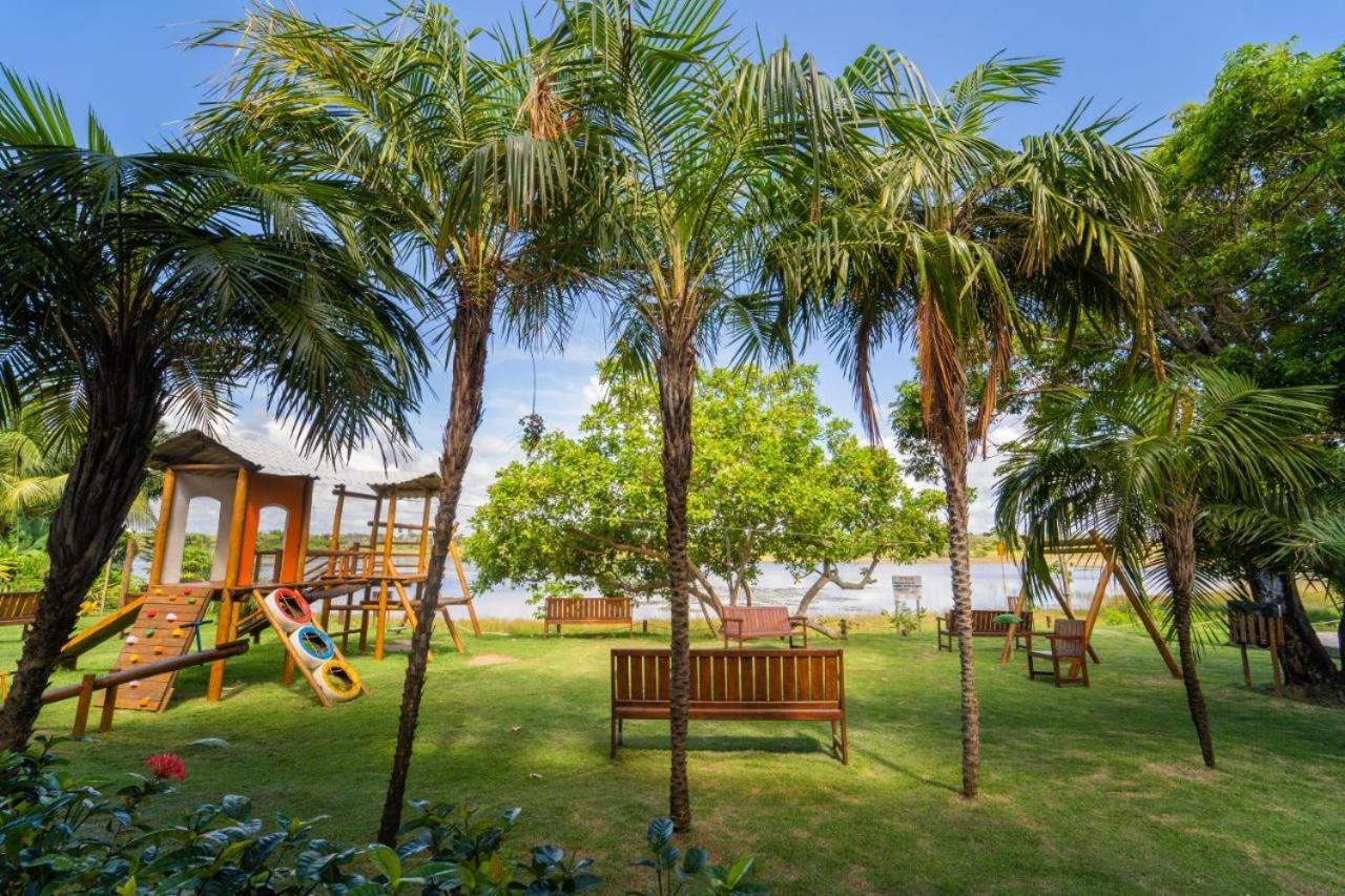 Apto Guarajuba Praia Condominio Porto Smeralda-100 Metros Da Praia Dış mekan fotoğraf
